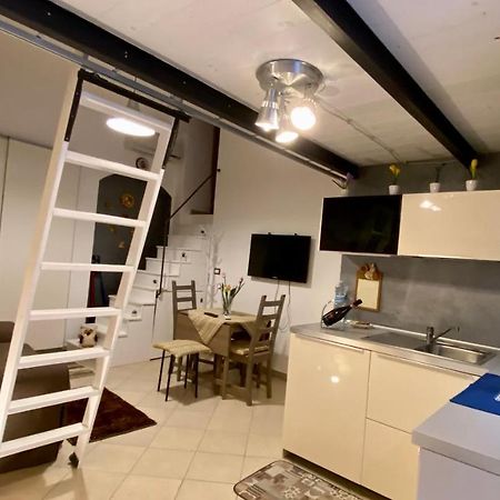 Zeus Charming Apartment Syracuse Buitenkant foto